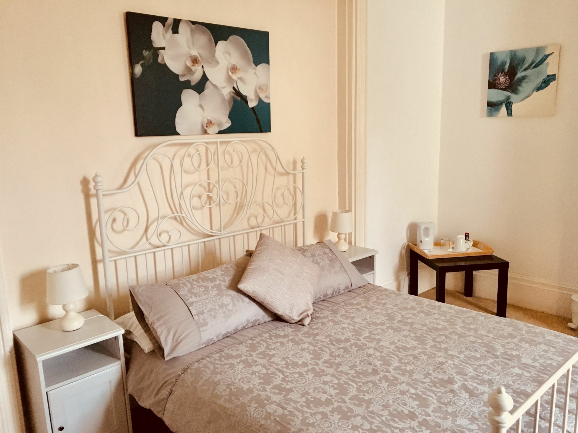 Bentons Guest House Cheltenham Eksteriør billede
